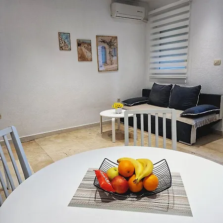 Olea 马卡尔斯卡