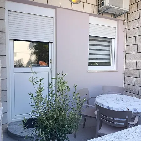 Apartment Olea Makarska