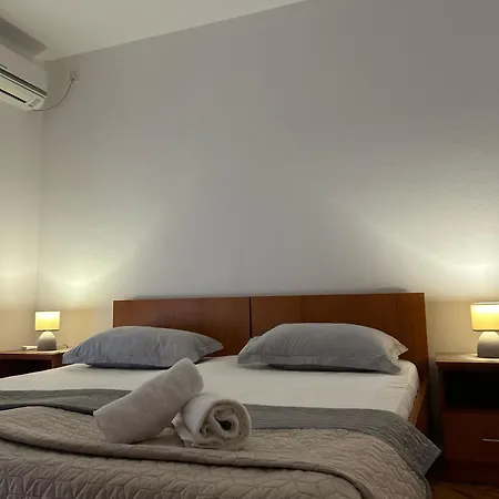 Olea * Makarska