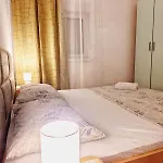 Olea Apartment *